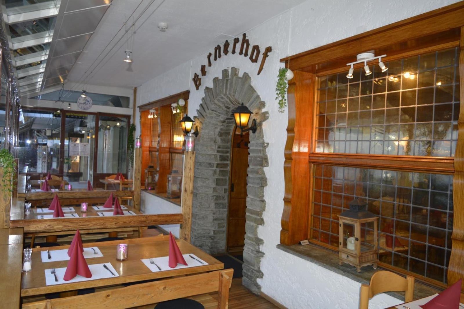 וונגן Swiss Lodge Hotel Bernerhof מראה חיצוני תמונה