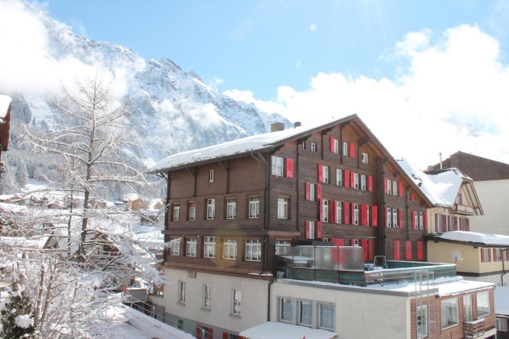וונגן Swiss Lodge Hotel Bernerhof מראה חיצוני תמונה